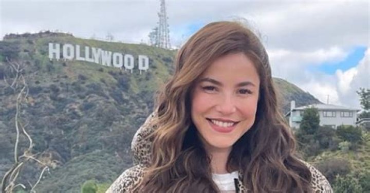 Juliette Pardau - Age, Family, Bio