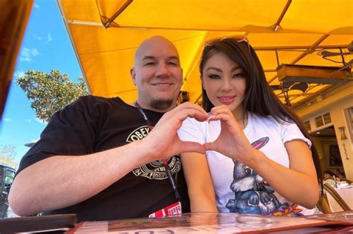 JV wild 94.9 wife: Who is Natasha Yi?
