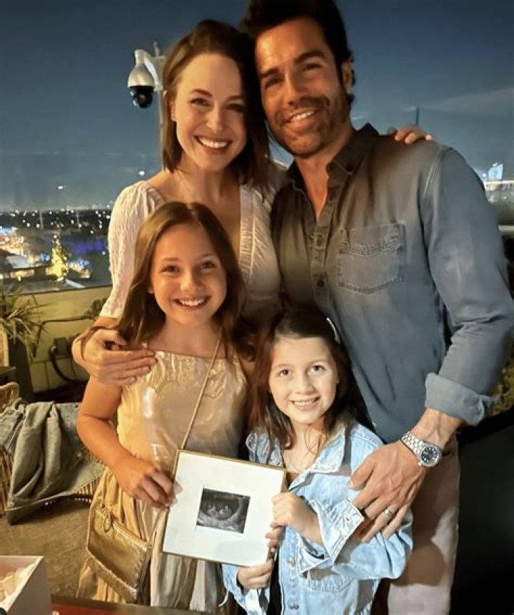 Kaitlin Vilasuso - Age, Family, Bio