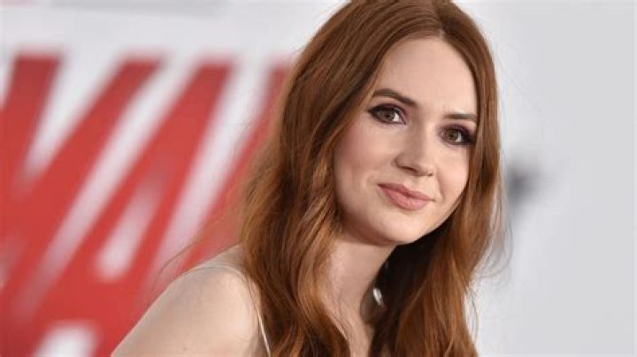 Karen Gillan - Age, Family, Bio