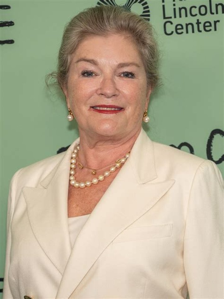 Kate Mulgrew Bio (Wiki) 