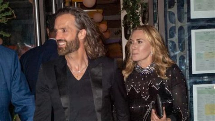 Kate Winslet met her husband, Ned RockNRoll, in a house fire on Branson’s island
