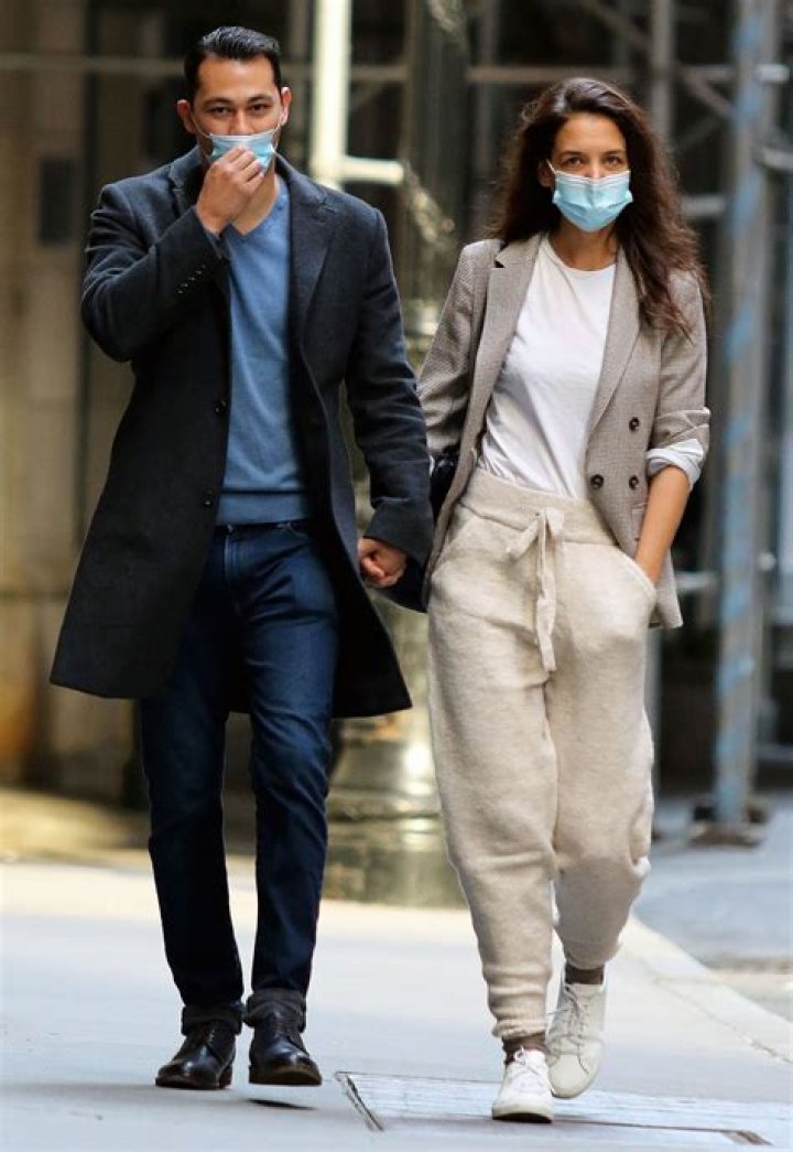Katie Holmes & Emilio Vitolo: Clown pants, mama drama & Dairy Queen