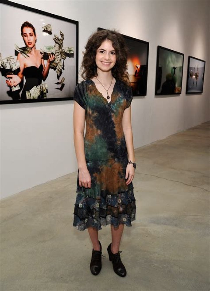 Katlin Mastandrea Net Worth - Wiki, Age, Weight and Height, Relationships, Family, and More