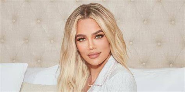 Khloe Kardashian’s face is so tragic these days but she’s really proud of it