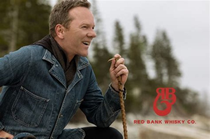 Kiefer Sutherland hitting the bottle again