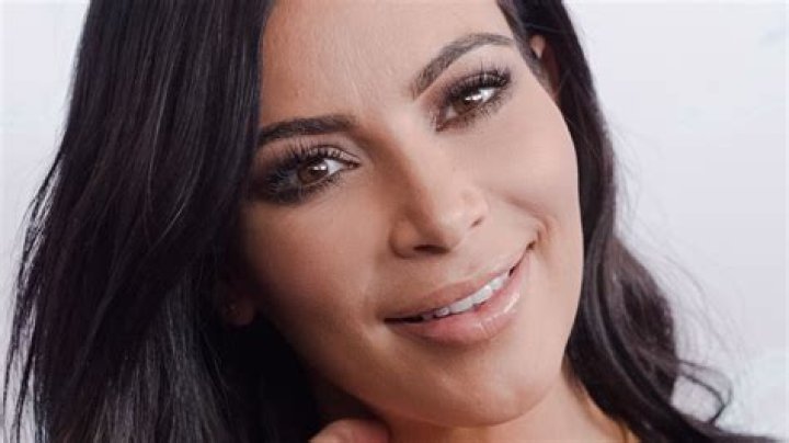 Kim Kardashian Bio (Wiki) 