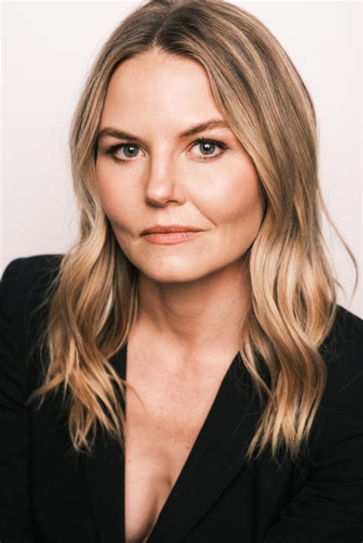 Kirsten Nelson Bio (Wiki) 
