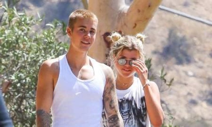 Know the Relationship Status and Net Worth of American Model Sofia Richie