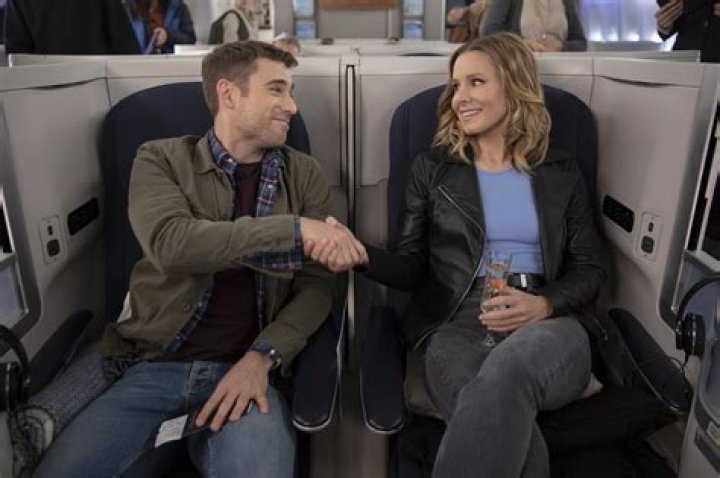 Kristen Bell says she and Dax have watched Contagion three times, are fighting bad