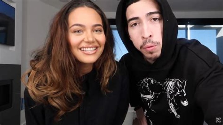 Landon McBroom New Girlfriend 2023: Dating History With Ex Shyla Walker