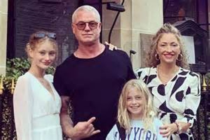 	LAPD investigating Eric Dane Rebecca Gayheart nude tape for ‘illegal activity’	