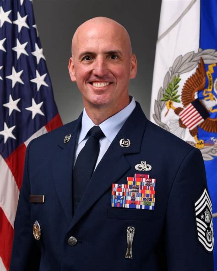 Larry Merritt Bio (Wiki) 