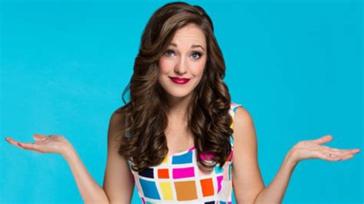 Laura Osnes Bio (Wiki) 