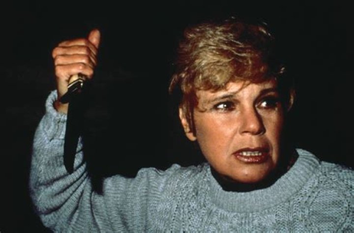 Laurie Bartram - Trivia, Family, Bio