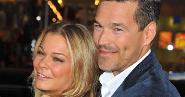 LeAnn Rimes ‘jokes’ that she ‘raped’ her boyfriend when she was a teenager