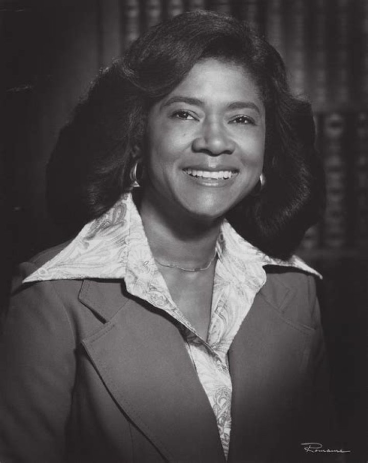Legendary Journalist Belva Davis's Marital Life With Husband! Know Her Daughter, Net Worth, Book, California Hall of Fame, & More.