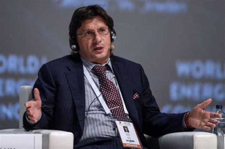 Leonid Fedun Net Worth - Wiki, Age, Weight and Height, Relationships, Family, and More