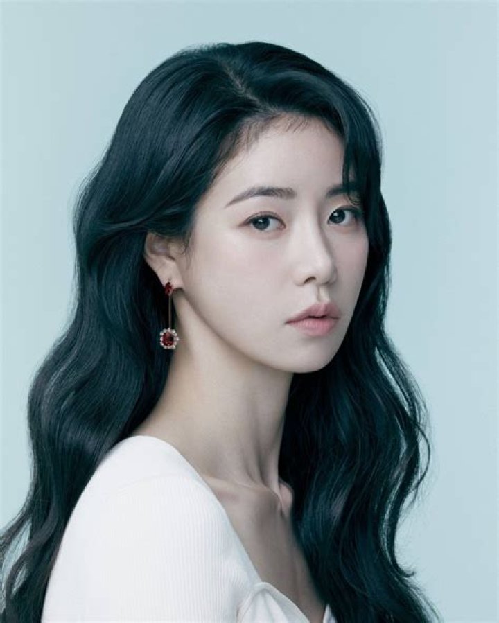 Lim Ji-yeon - Age, Family, Bio