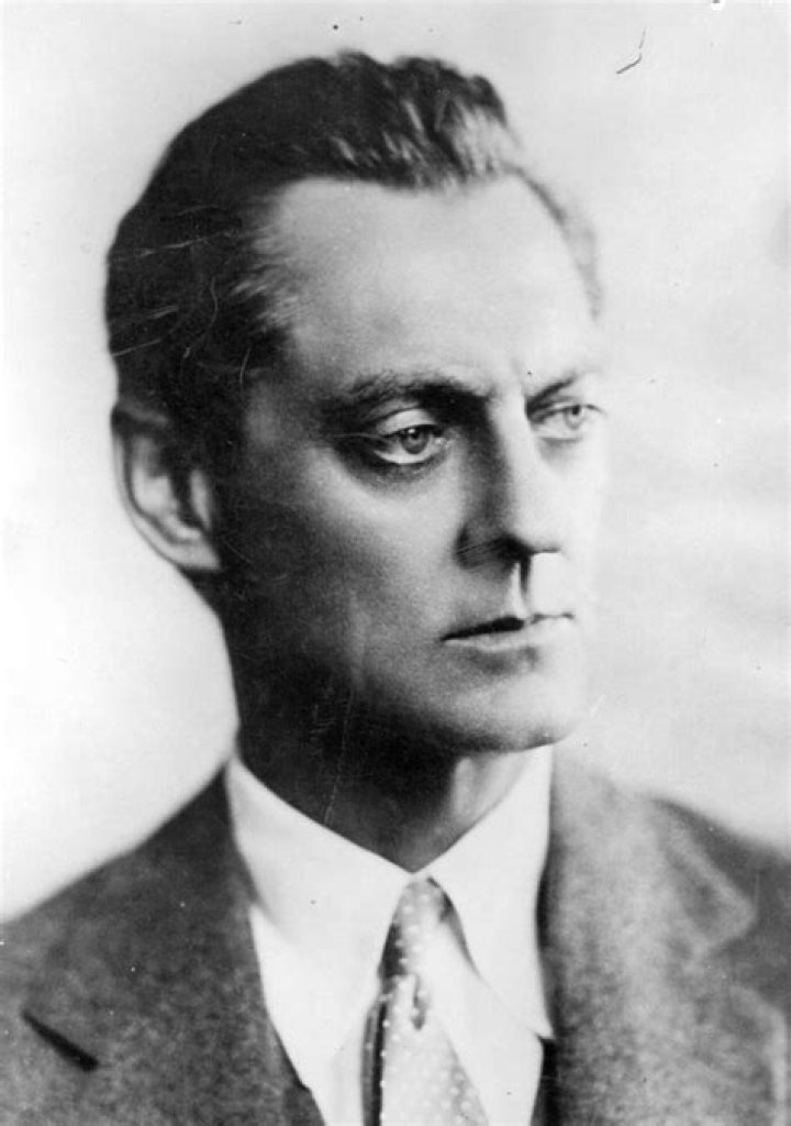 Lionel Barrymore Net Worth - Wiki, Age, Weight and Height, Relationships, Family, and More