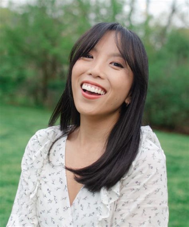 Liz Lee - Age, Family, Bio