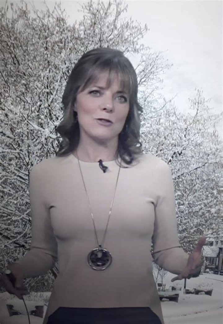 Louise Lear Bio (Wiki) 