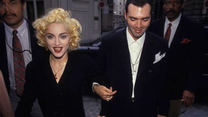 Madonna’s brother: She’s lonely; stiffed our grandma; needs to come to earth