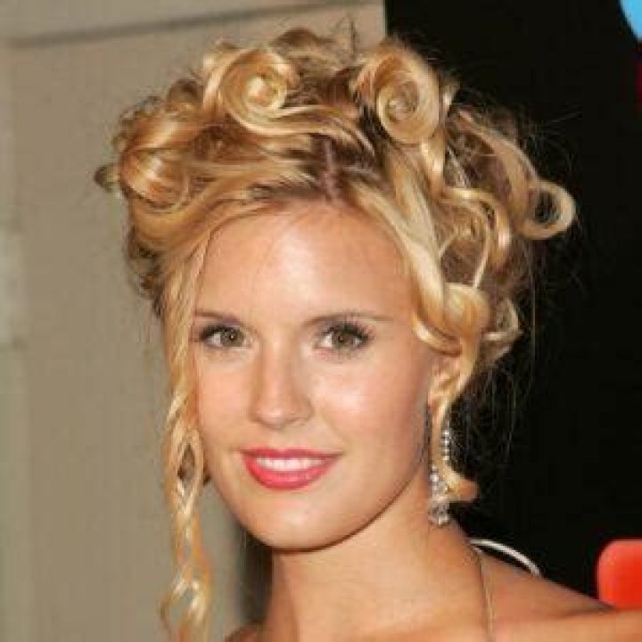 Maggie Grace Bio (Wiki) 