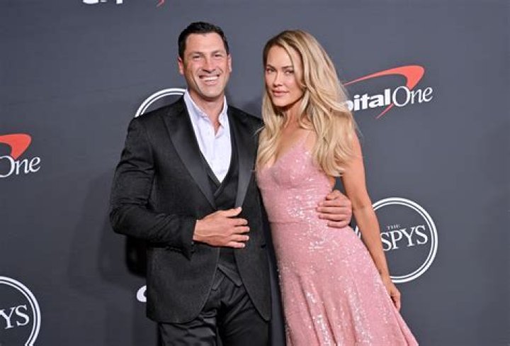 Maksim Chmerkovskiy told Kate Upton to lose weight: ‘He loves skinny girls’