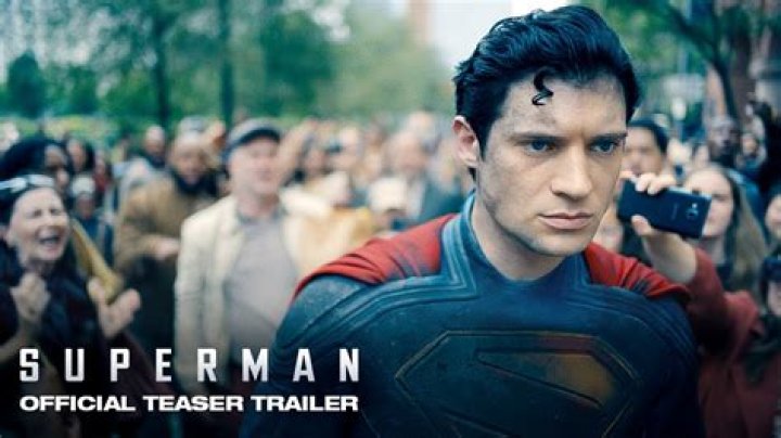 ‘Man of Steel’ extended trailer released, Superman is totally emo: weird or awesome?