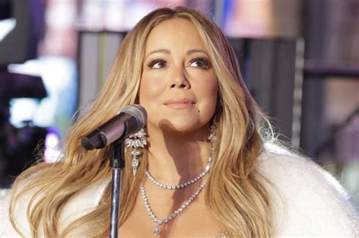 Mariah Carey ordered $500 worth of carryout food & didn’t leave a tip