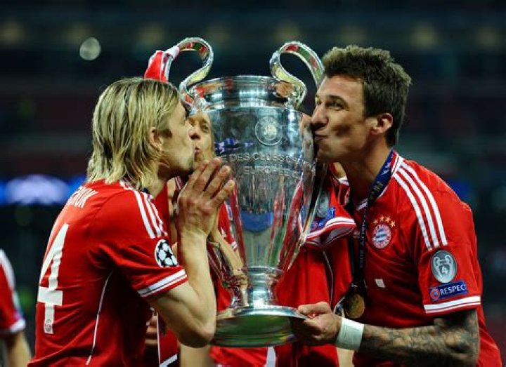 Mario Mandzukic Net Worth - Wiki, Age, Weight and Height, Relationships, Family, and More
