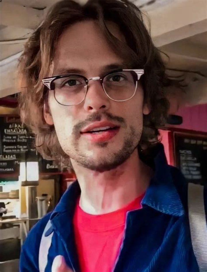 Matthew Gray Gubler Pets - Celebrity Pets