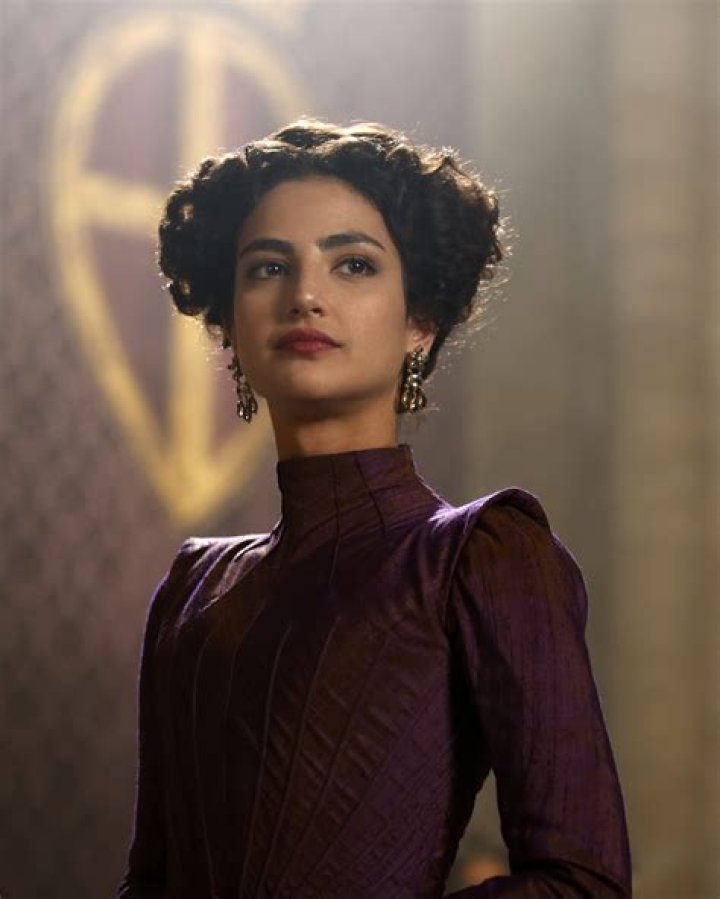 Medalion Rahimi - Age, Family, Bio
