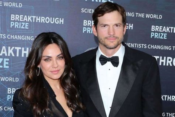 Mila Kunis & Ashton Kutcher probably got married in LA this weekend