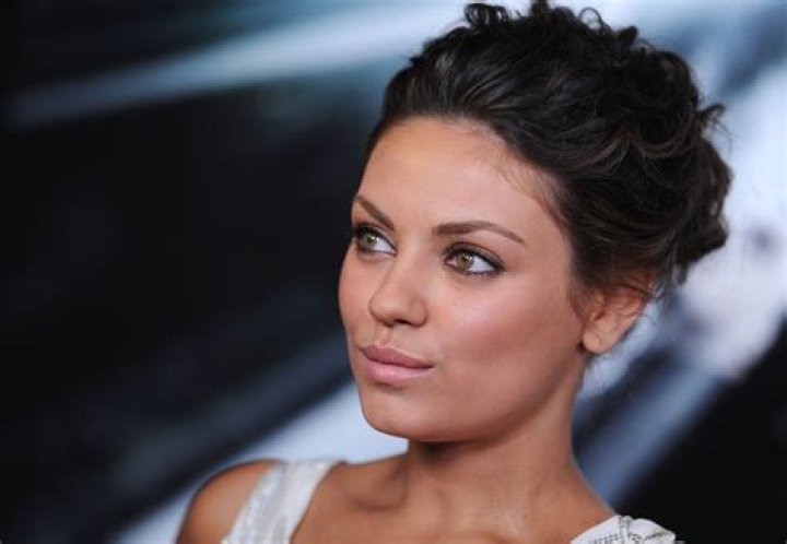 Mila Kunis: “If somebody finds me attractive, God bless them”