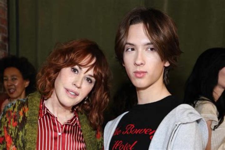 Molly Ringwald talks teen pregnancy, says things haven’t changed