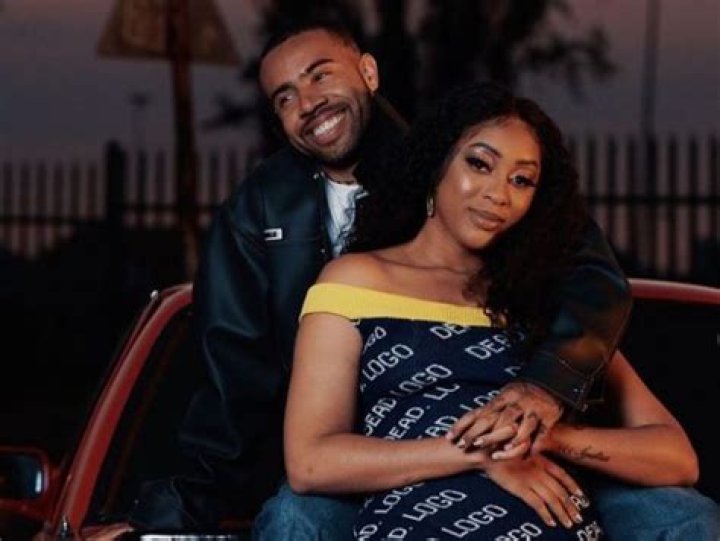 Nadia Nakai Goes ‘Insta-Official’ With American Rapper Vic Mensa!