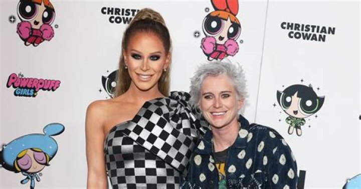 Nats Getty comes out as transgender and non-binary after top surgery!