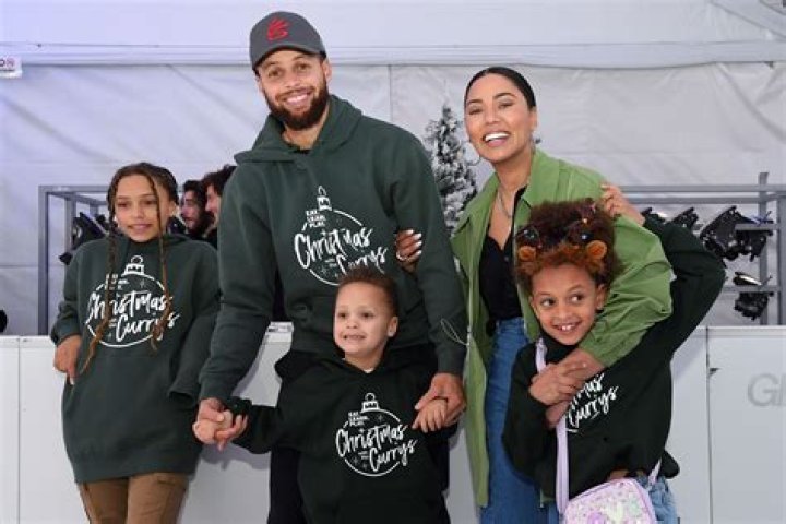 NBA star, Stephen Curry shares 3 kids with wife, Ayesha Curry. Know his height, stats, net worth.
