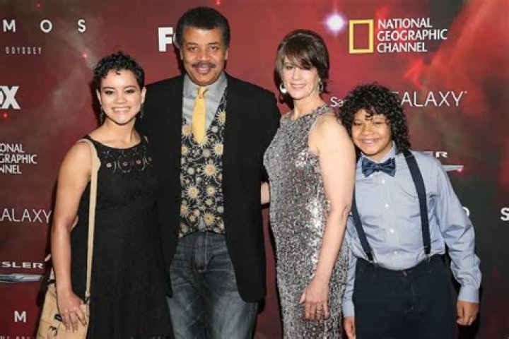 Neil deGrasse Health: Is He Diagnosed With Parkinson’s?