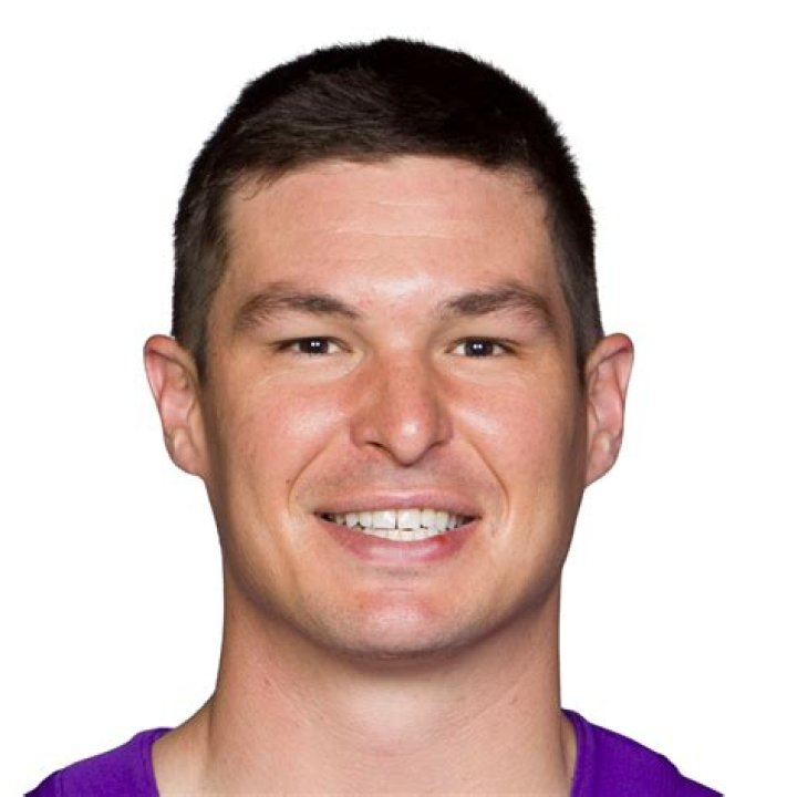 Nick Mullens Bio (Wiki) 