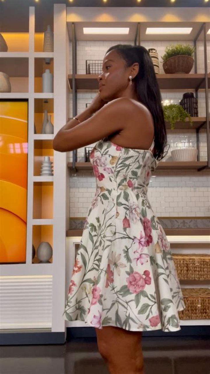 Nneka Elliott Bio (Wiki) 
