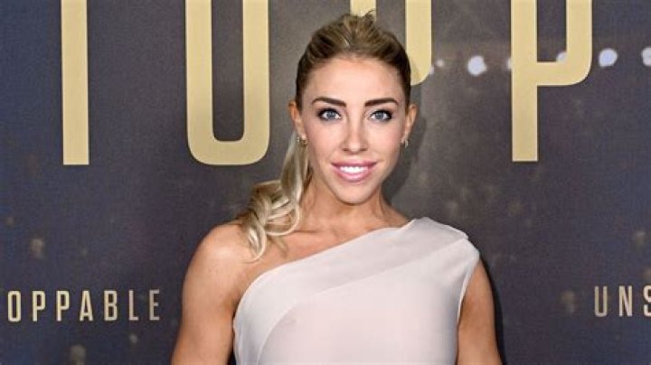 Olivia Harlan Bio (Wiki) 