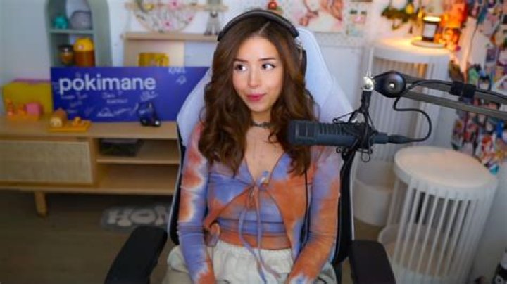 Pokimane open shirt vod video