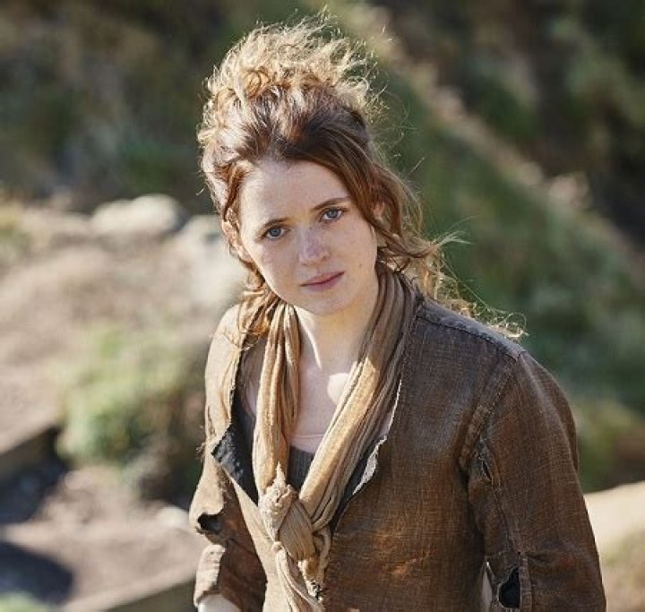 Poldark Star Sofia Oxenham Is Living a Single Life As of Now.