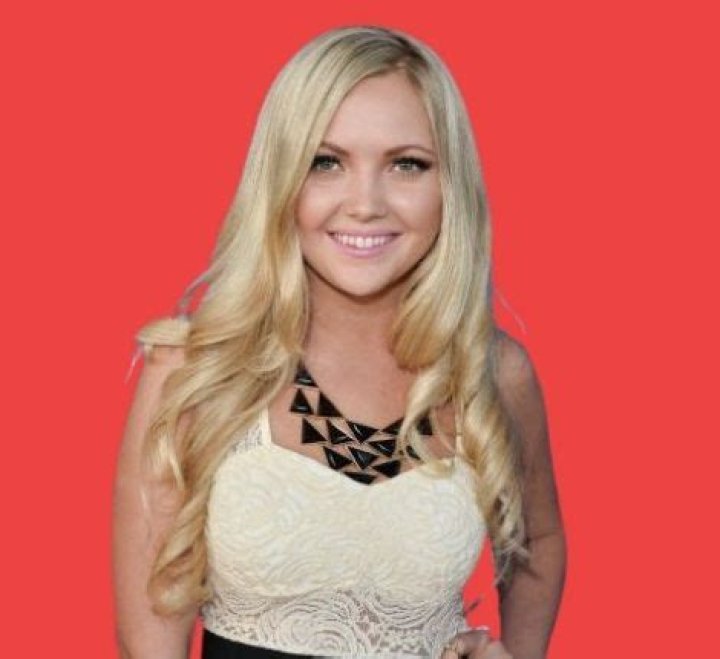 Popular Canadian actress Hannah Lochner is currently single.