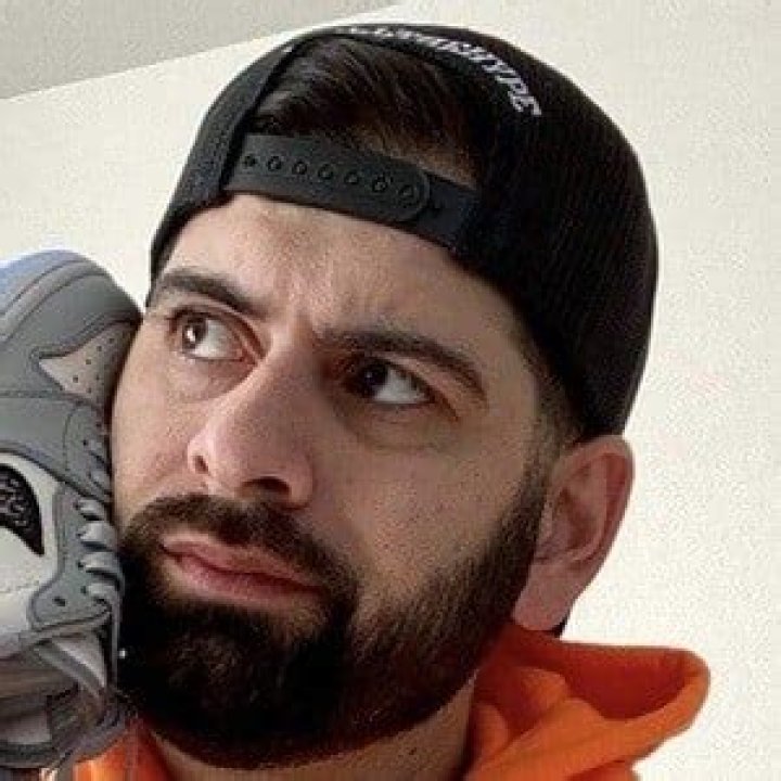 Qias Omar Bio (Wiki) 
