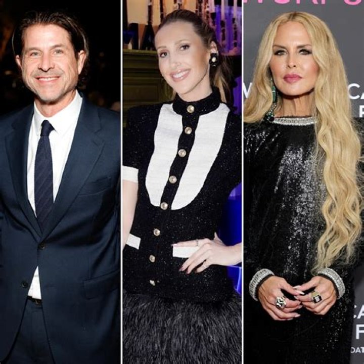 Rachel Zoe’s bones are sticking out all over