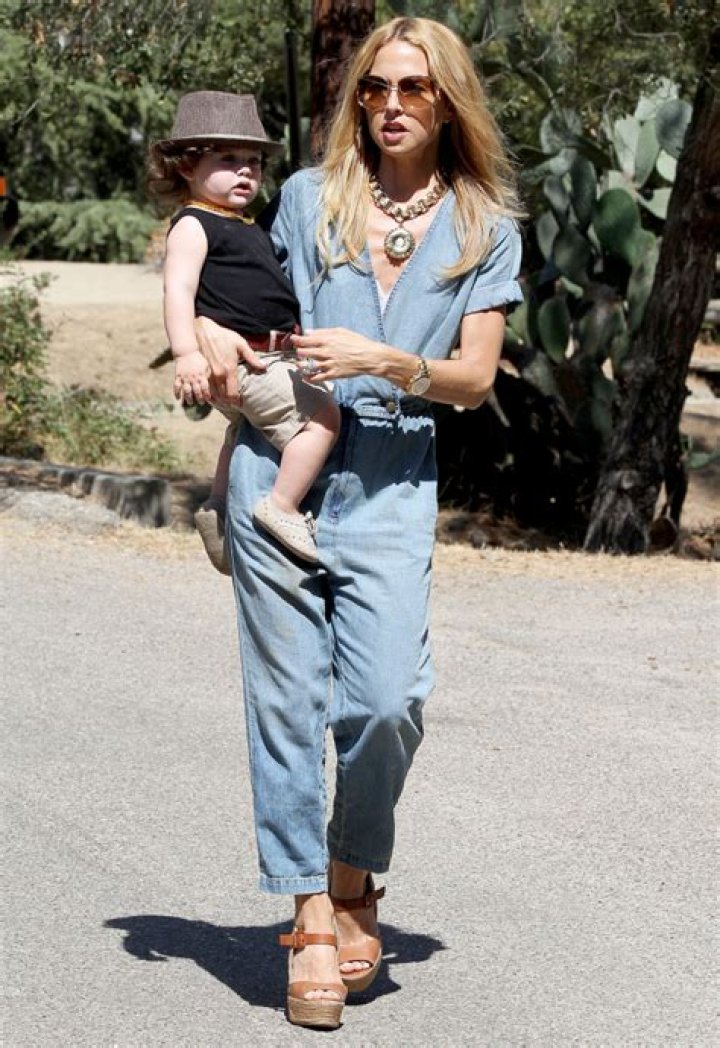 Rachel Zoe’s empire is crumbling: is it because she’s an awful businesswoman?